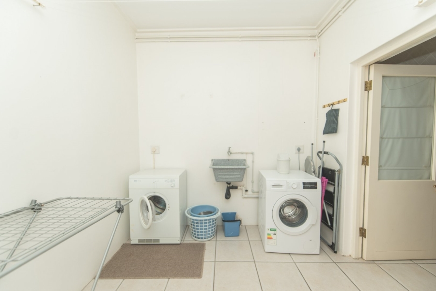 3 Bedroom Property for Sale in Summerstrand Eastern Cape